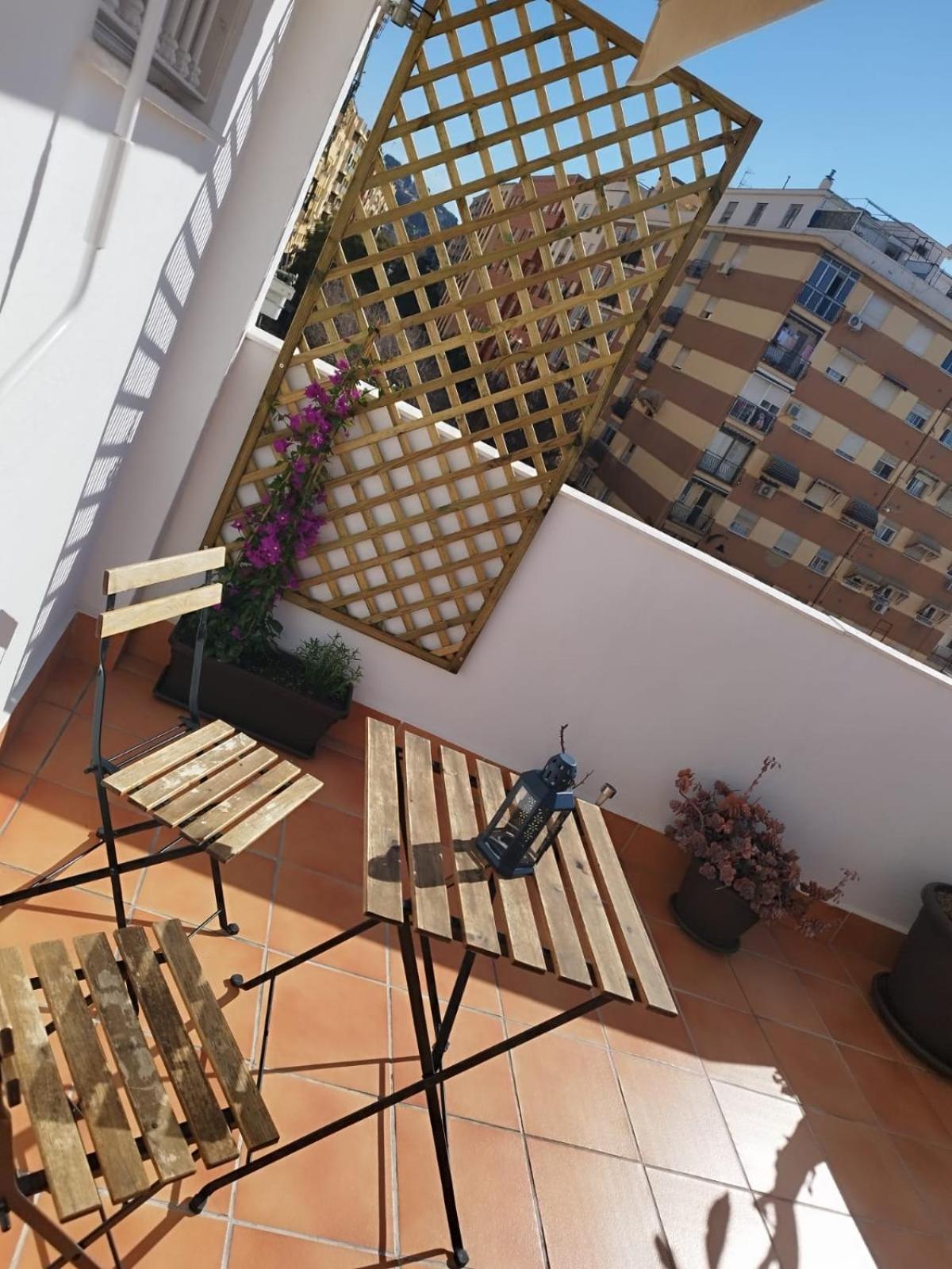 Apartamento Plumaria Málaga Exterior foto